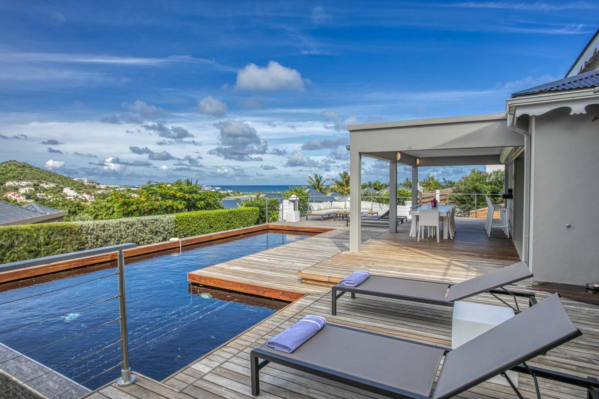 Location villa Saint Martin Mont Vernon - 6 chambres 14 personnes piscine vue mer salle de sport solarium terrain de pétanque (2)